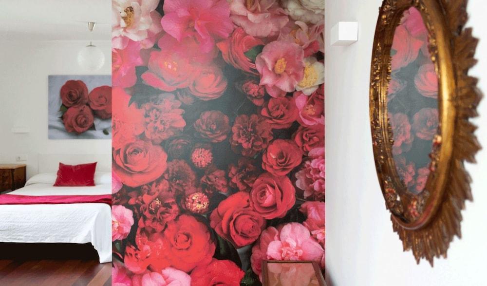 La Casa De Las Camelias Бусто Экстерьер фото