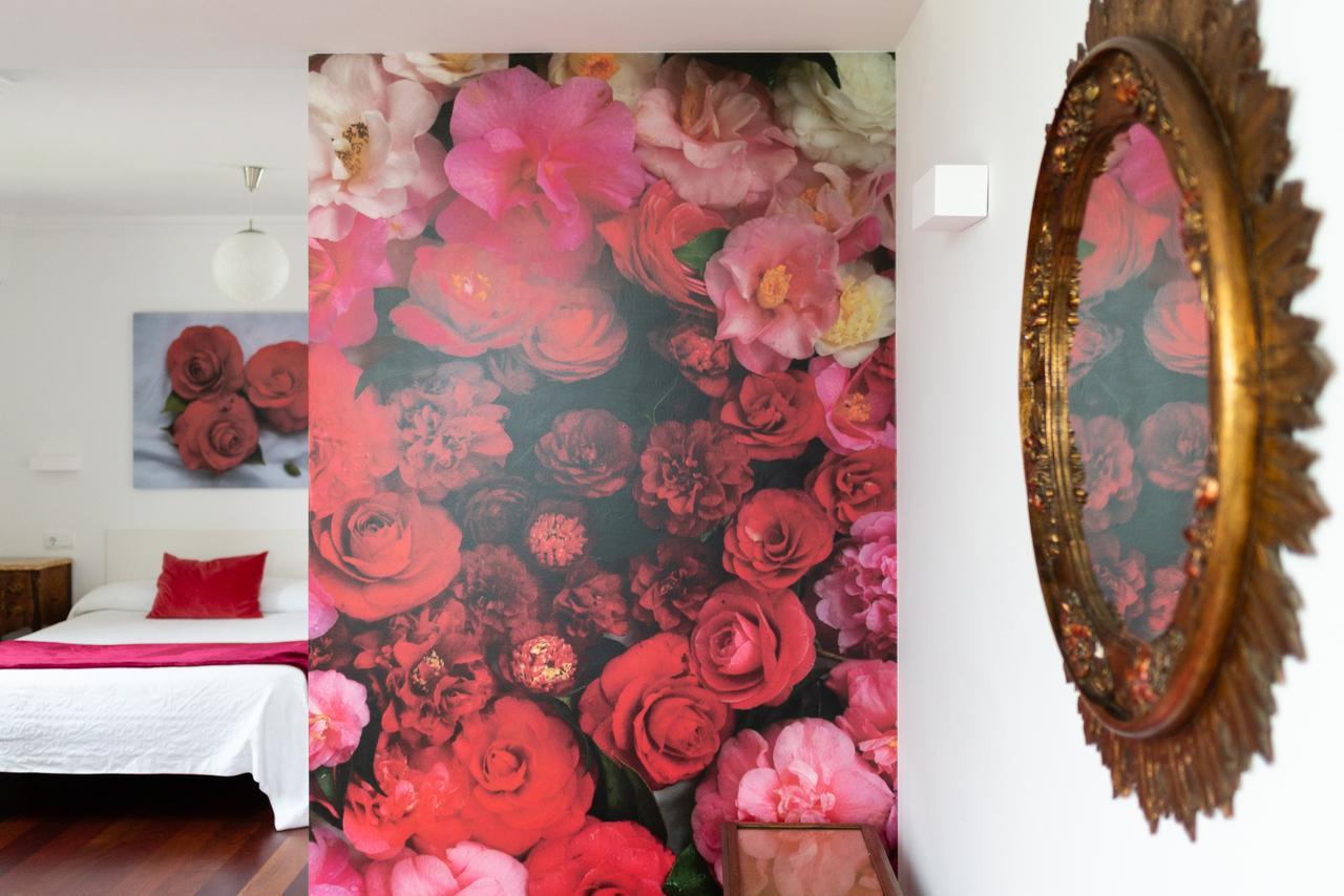 La Casa De Las Camelias Бусто Экстерьер фото