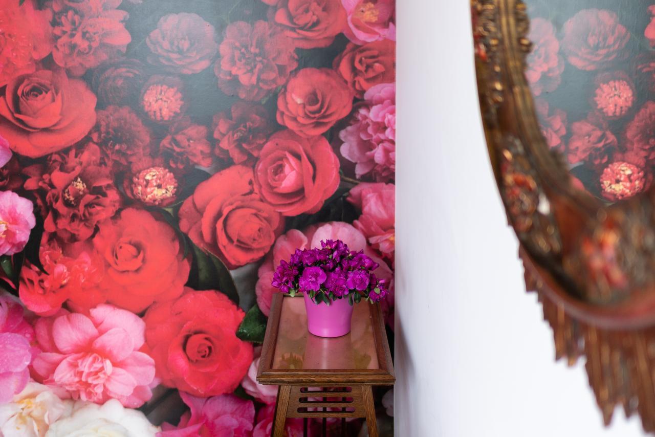 La Casa De Las Camelias Бусто Экстерьер фото